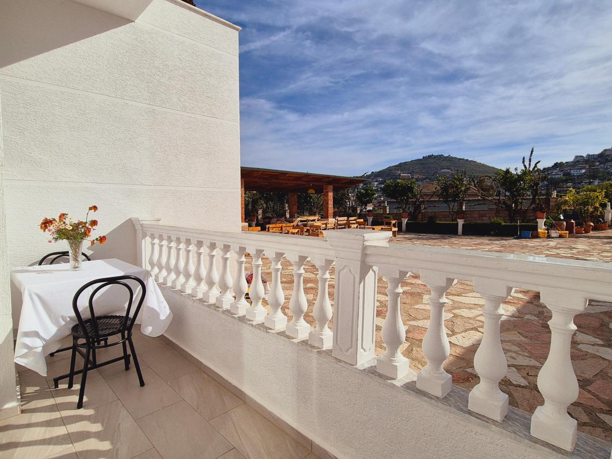 Villa Josana ซารานเดอ ภายนอก รูปภาพ
